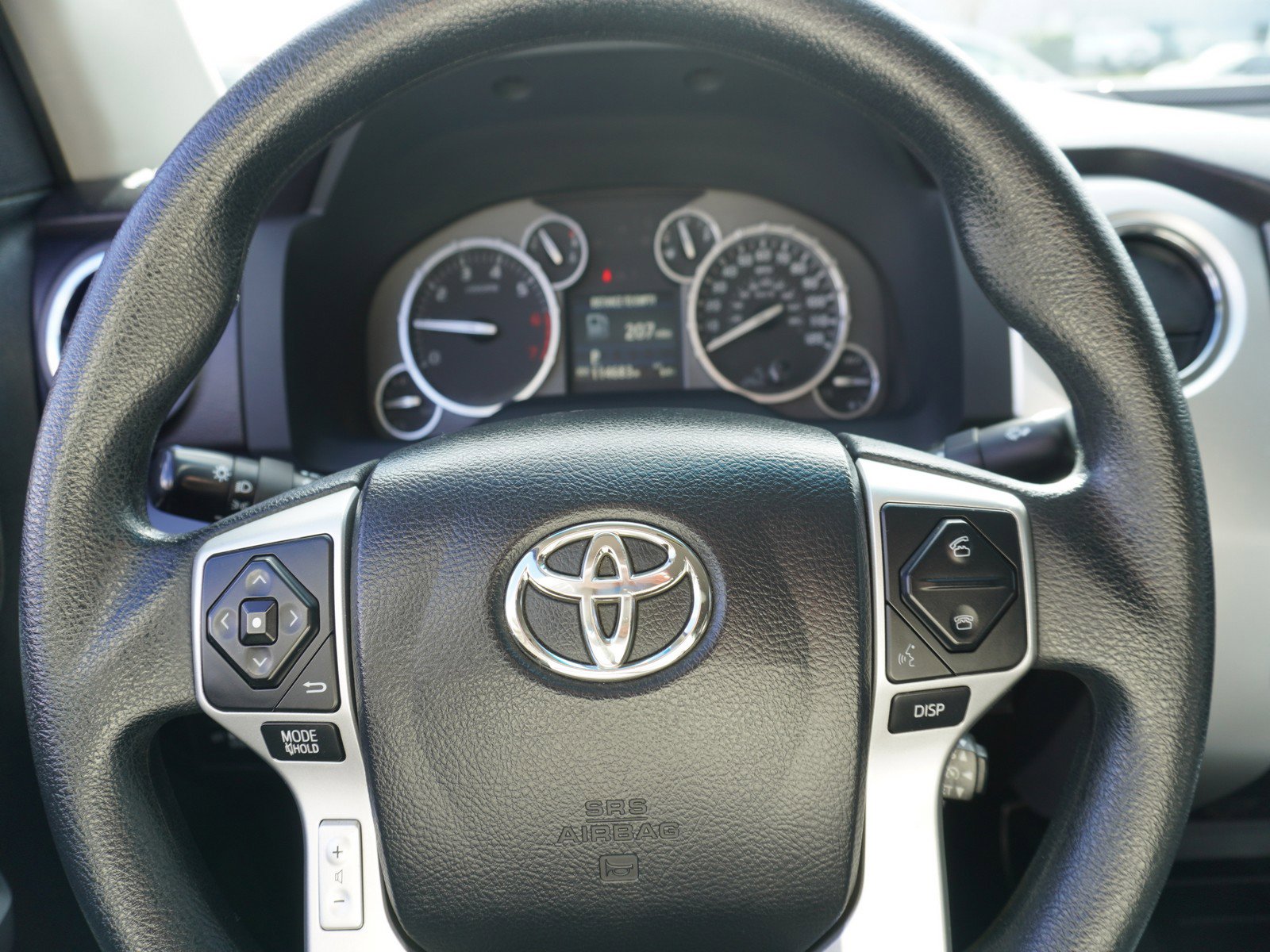 Used 2017 Toyota Tundra SR5 image 25