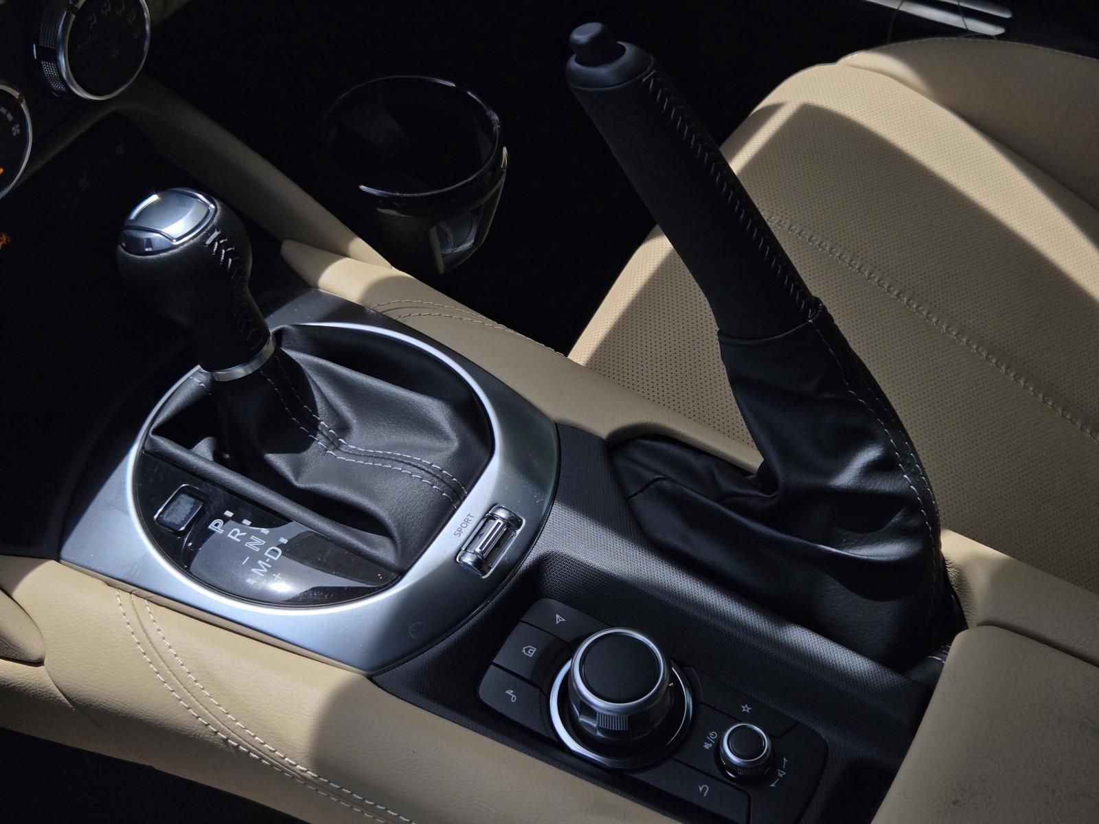 New 2026 MAZDA MX-5 Miata RF Grand Touring RWD image 19