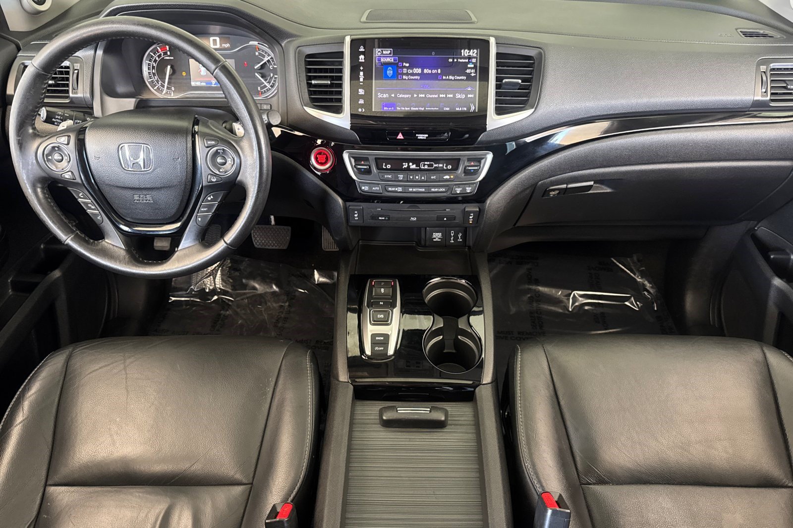 Used 2017 Honda Pilot Touring image 28