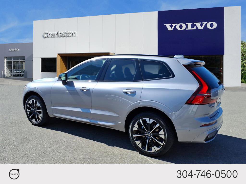 Certified 2026 Volvo XC60 B5 Plus w/ Climate Package AWD/4WD image 5