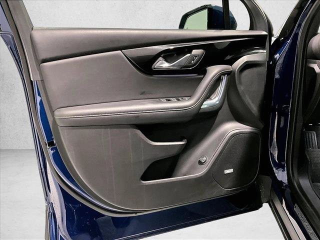 Used 2023 Chevrolet Blazer Premier FWD image 18