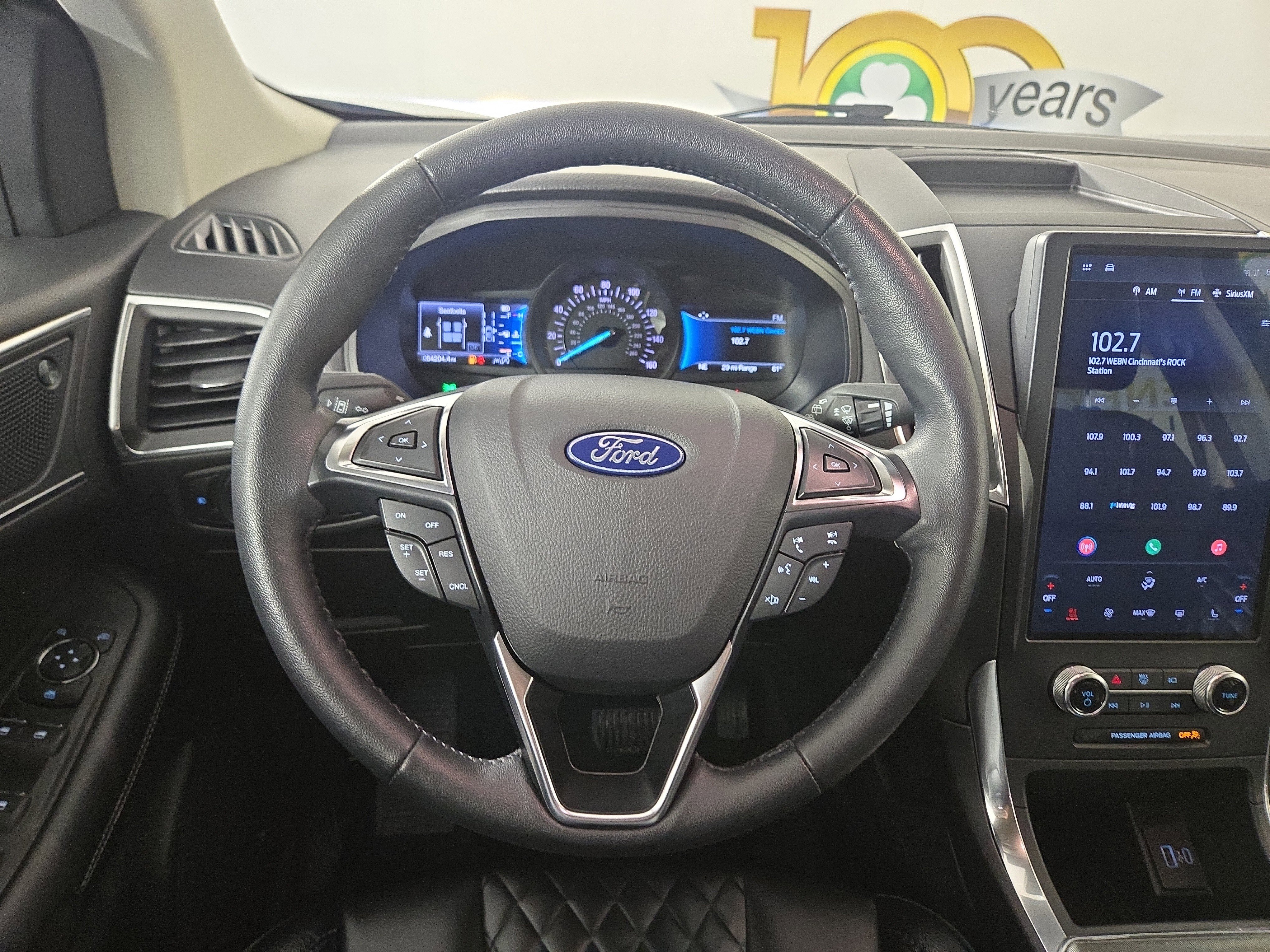 Used 2024 Ford Edge Titanium image 14