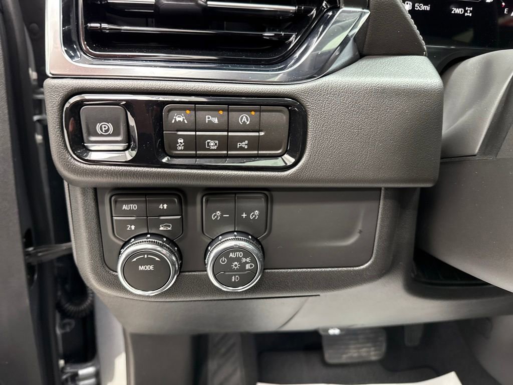 New 2026 GMC Yukon XL Denali w/ Sun & Power Step Package image 26