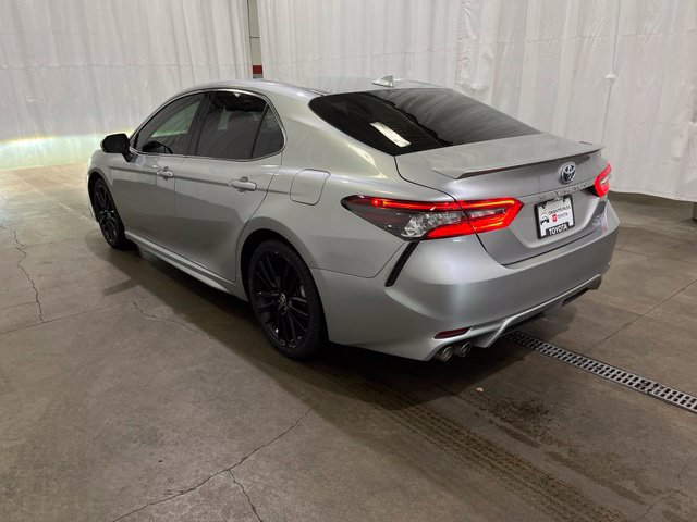 Used 2024 Toyota Camry XSE FWD image 7