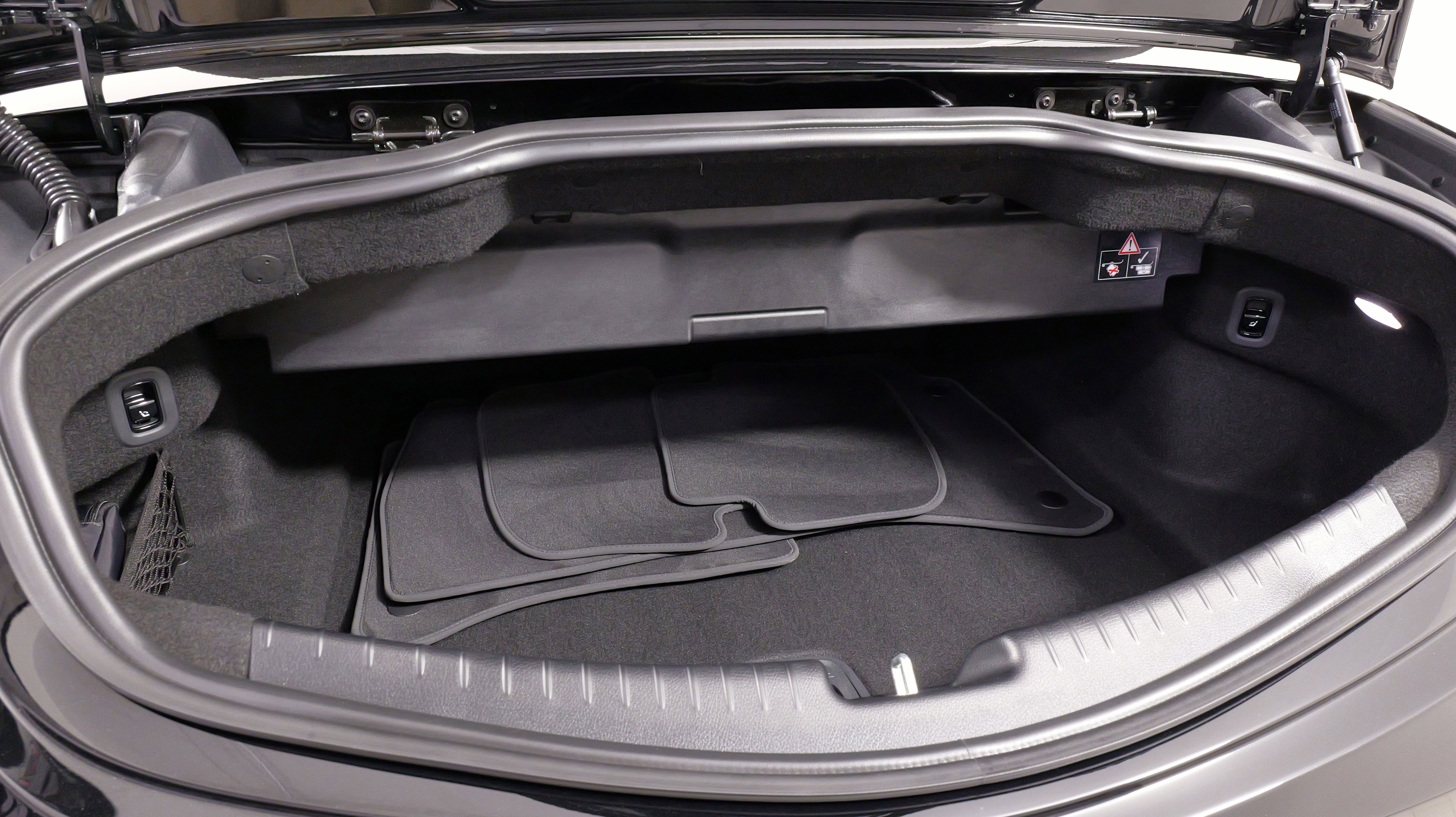 Used 2024 Mercedes-Benz CLE 300 4MATIC Cabriolet image 59