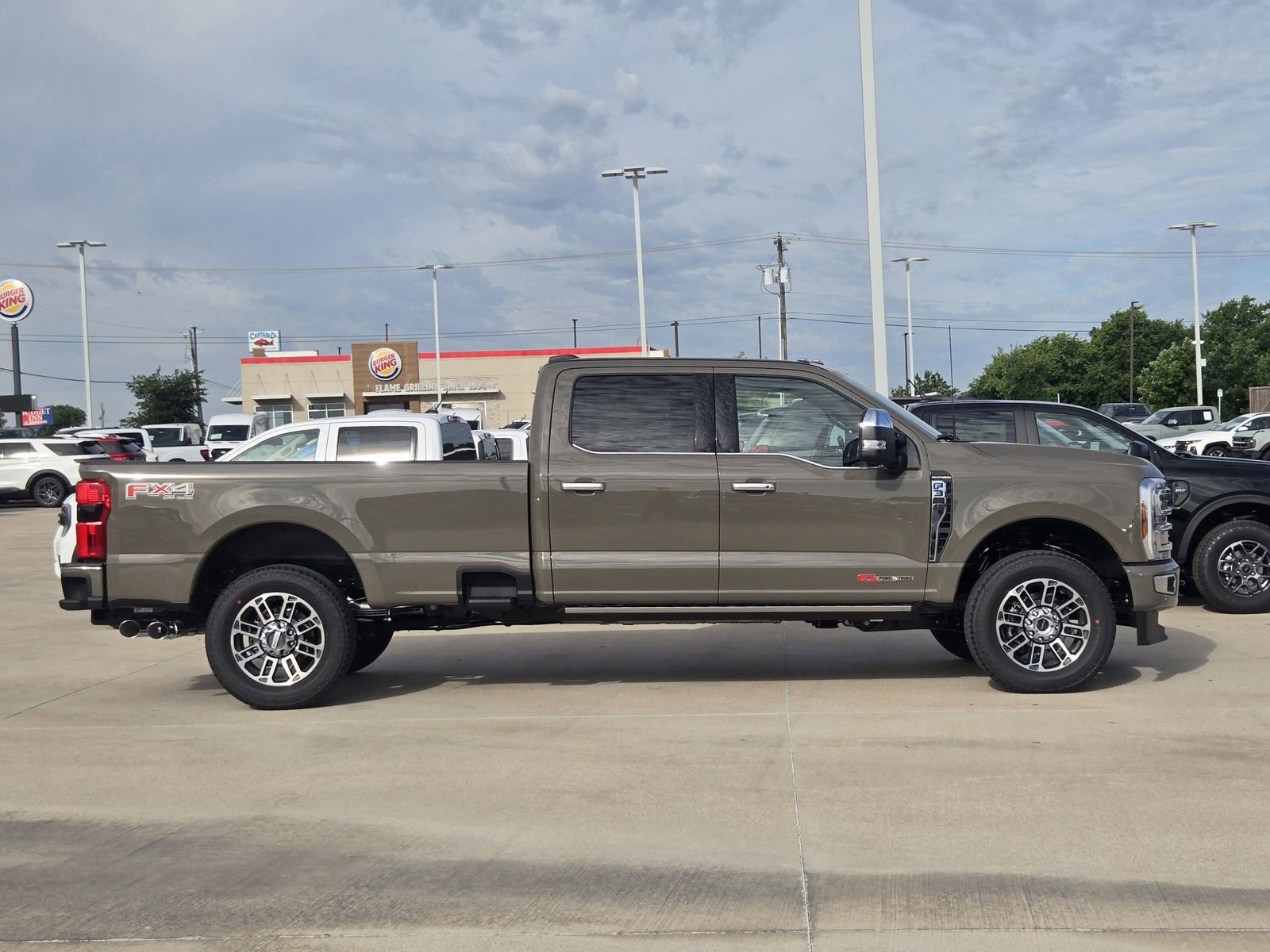 New 2026 Ford F350 Platinum AWD/4WD image 7