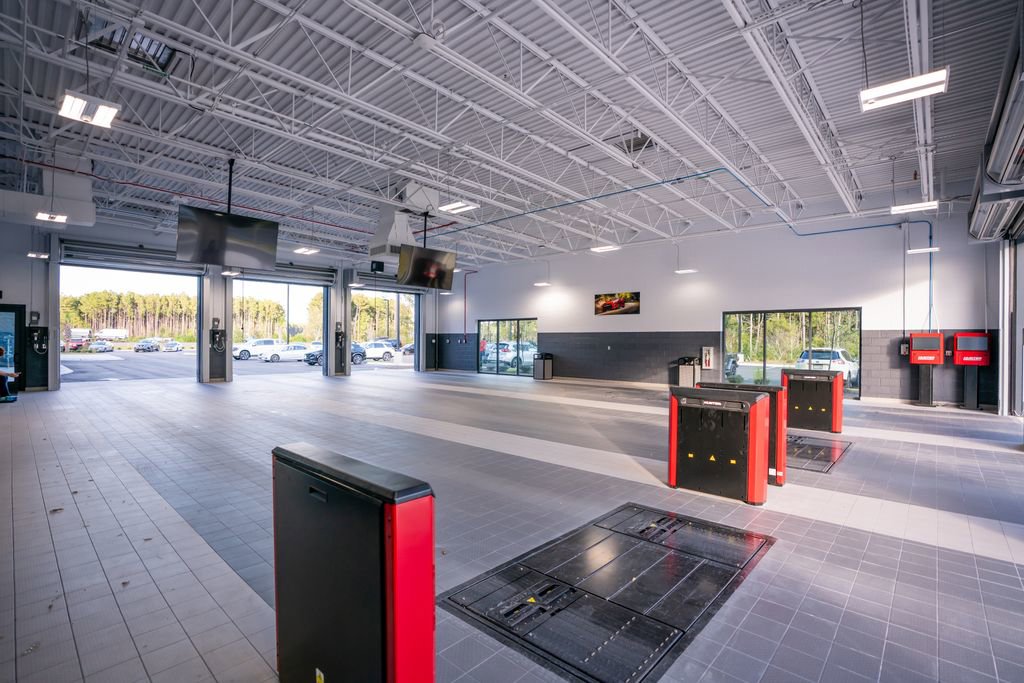 Used 2019 Dodge Durango SRT w/ Premium Interior Group image 16