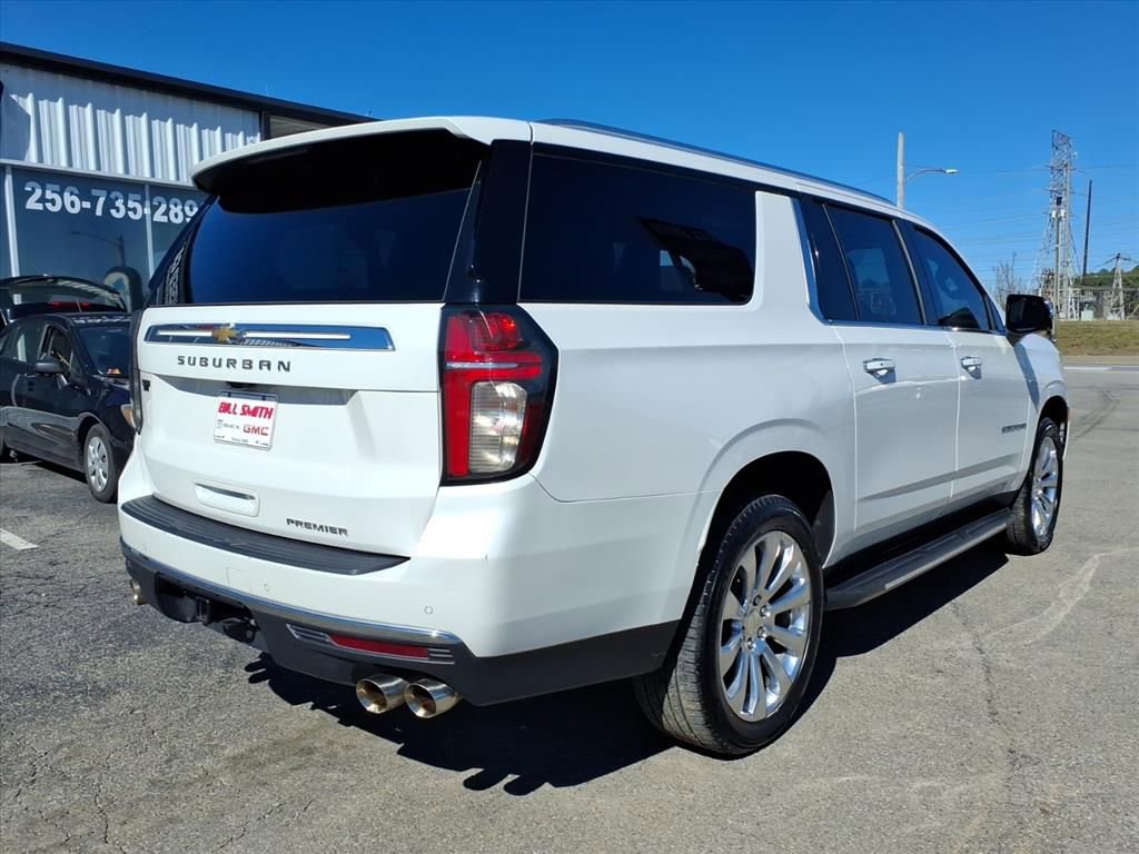 Used 2021 Chevrolet Suburban Premier w/ Premium Package image 7