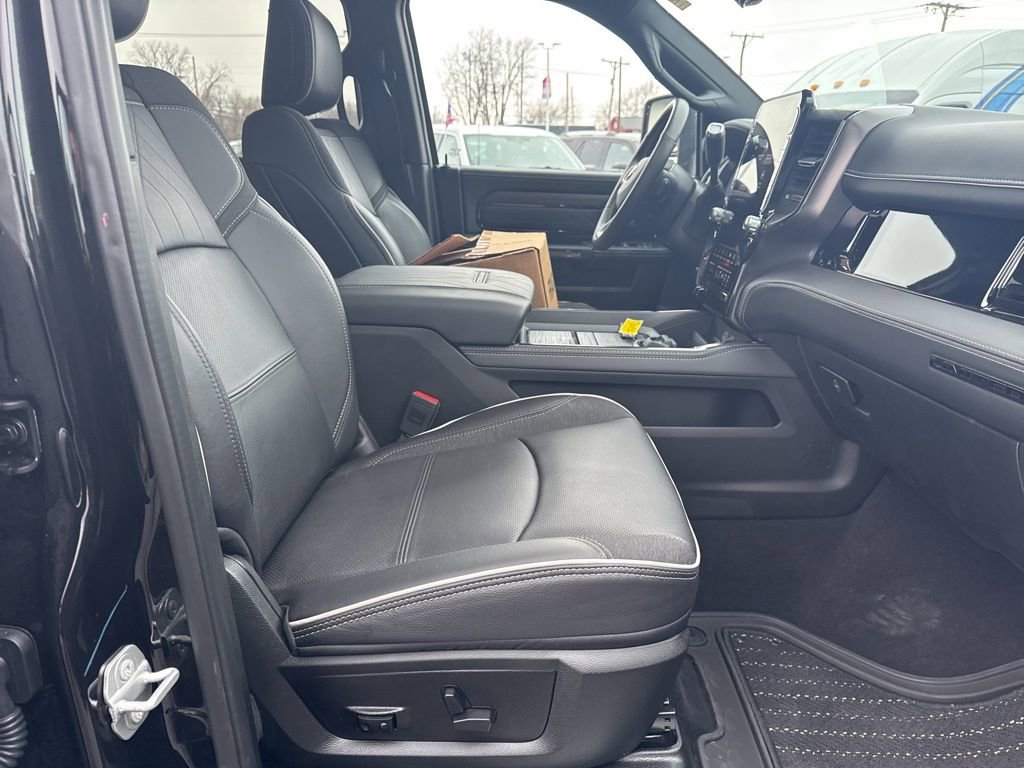 Used 2026 RAM 2500 Limited image 37