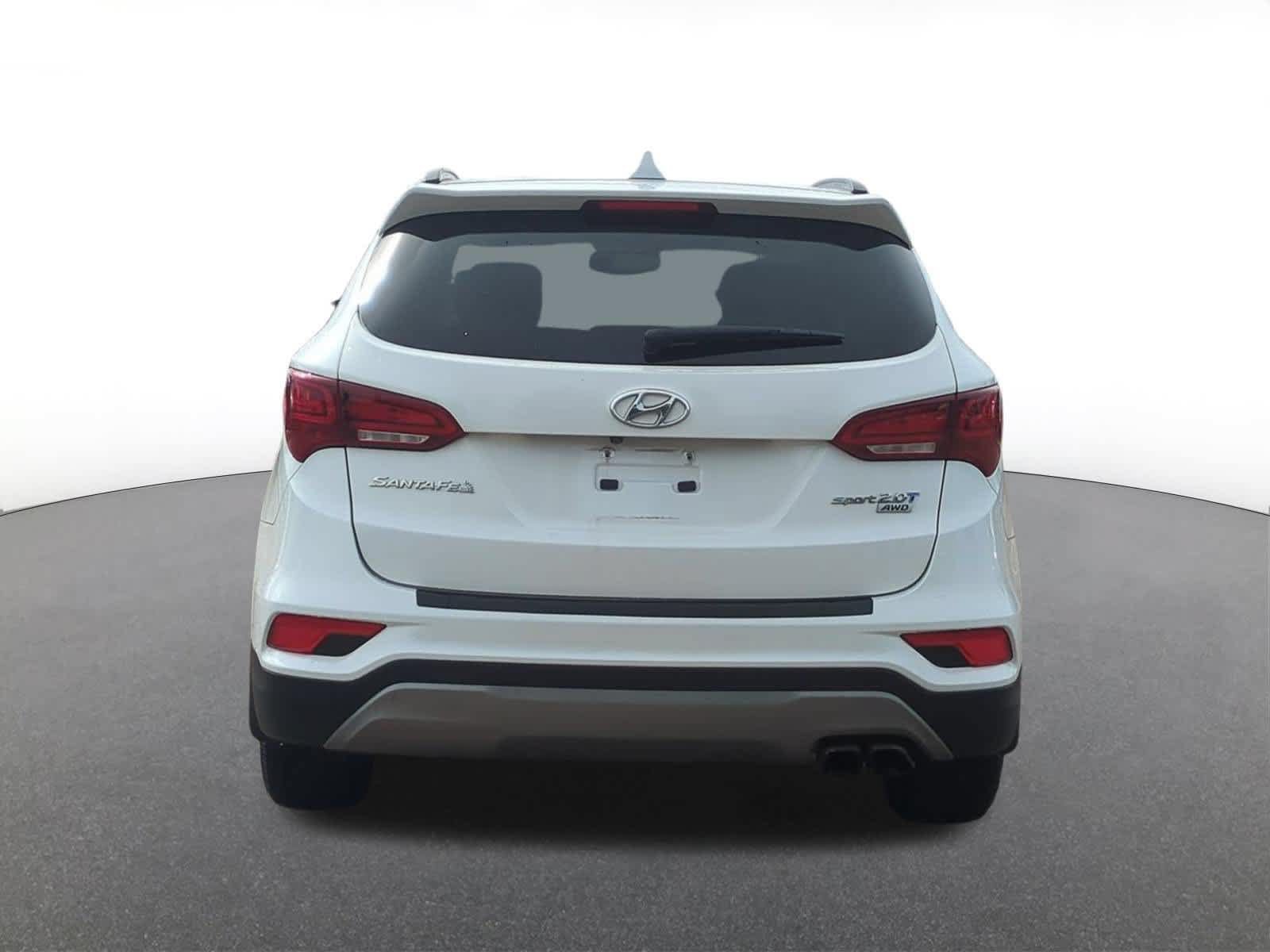 Used 2018 Hyundai Santa Fe Sport 2.0T AWD/4WD image 5