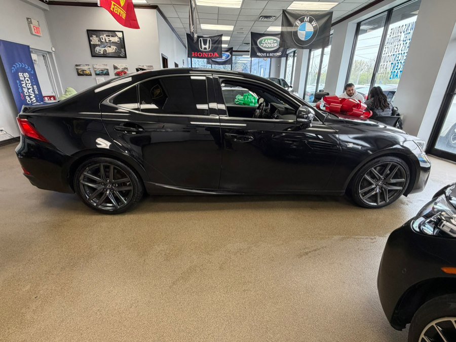 Used 2020 Lexus IS 350 F Sport w/ Blackline Edition AWD/4WD image 11