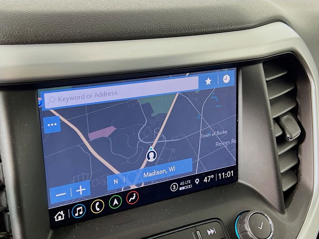 Certified 2021 GMC Acadia SLT w/ Trailering Package image 12