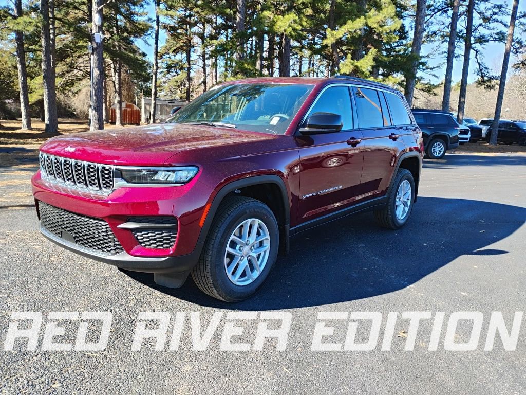 New 2025 Jeep Grand Cherokee Laredo X image 1