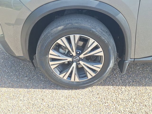Certified 2023 Nissan Rogue SV w/ SV Premium B Package FWD image 16