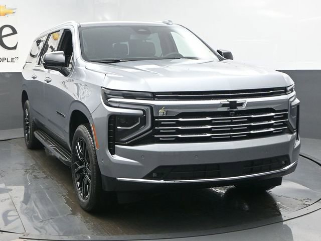 New 2025 Chevrolet Suburban Premier image 30