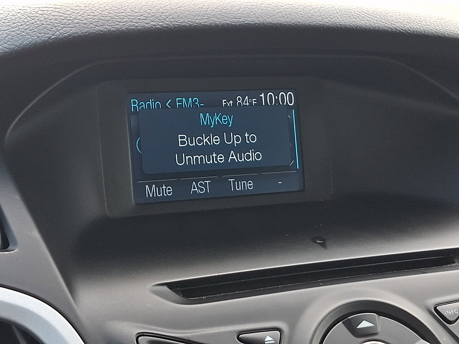 Used 2014 Ford Focus SE FWD image 19