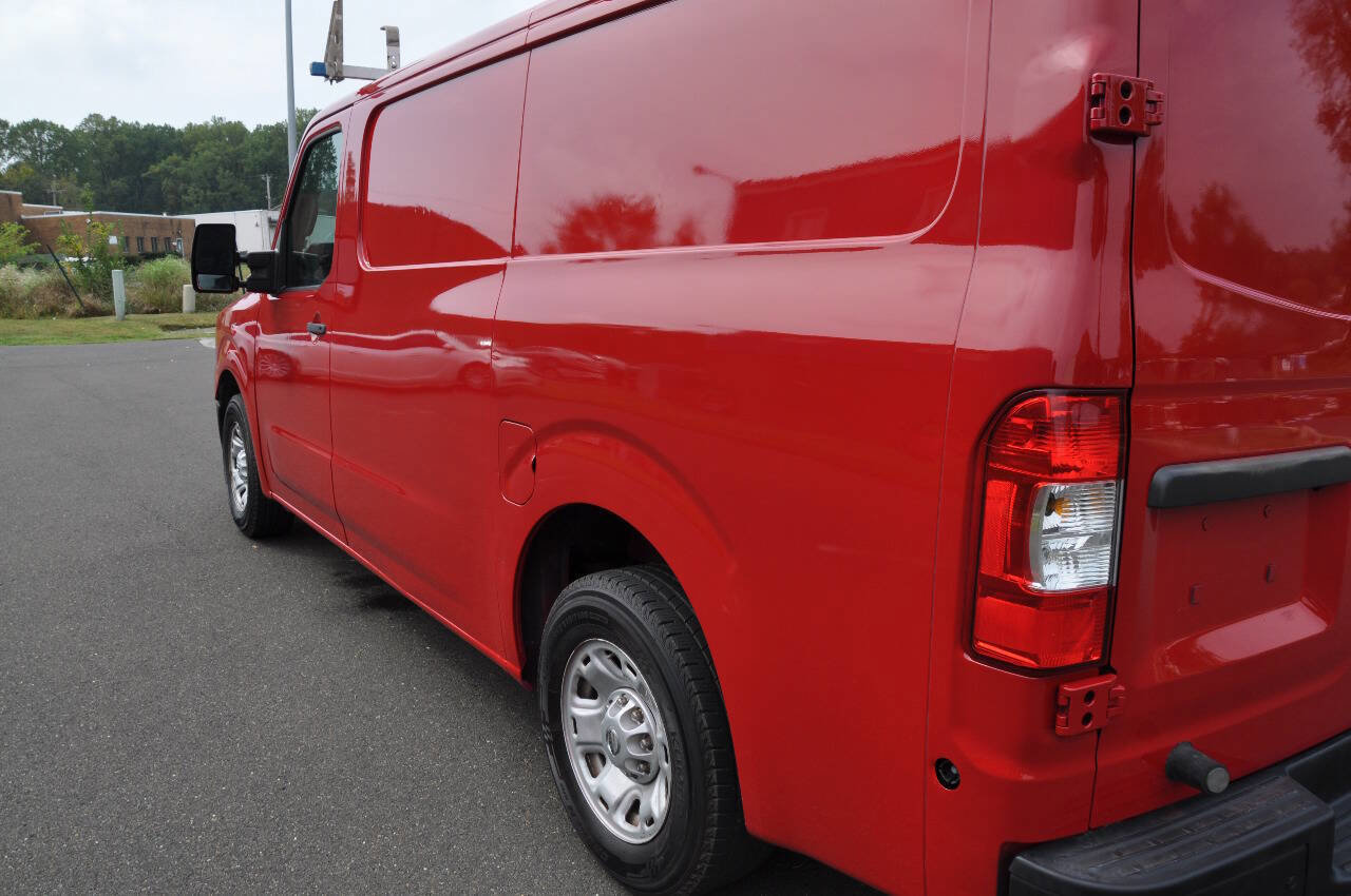 Used 2015 Nissan NV 2500 SV w/ Technology Package image 13