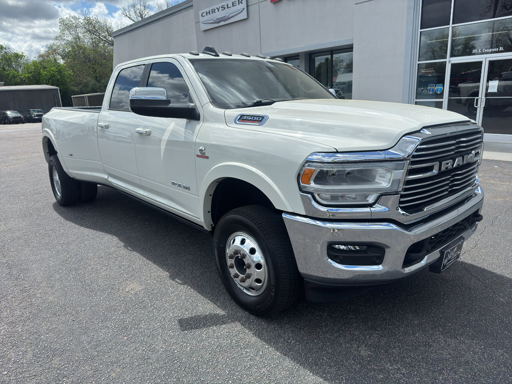 Used 2022 RAM 3500 Laramie image 2