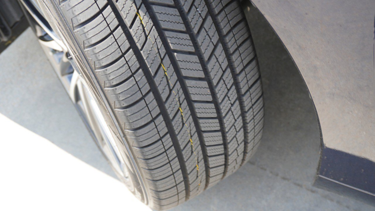 Used 2024 Lexus ES 350 w/ Premium Package image 12