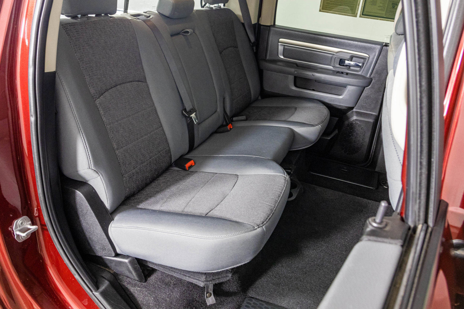 Used 2018 RAM 1500 Big Horn RWD image 43