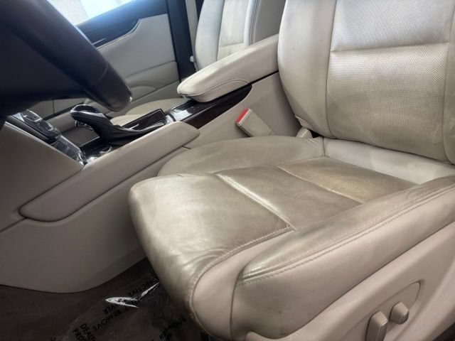 Used 2016 Cadillac XTS Luxury w/ Driver Awareness Package AWD/4WD image 5