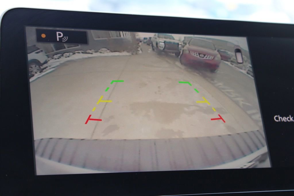 Used 2021 Nissan Armada SV image 36