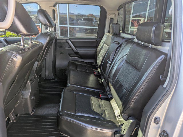 Used 2011 Nissan Titan SL w/ SL Technology Pkg AWD/4WD image 20