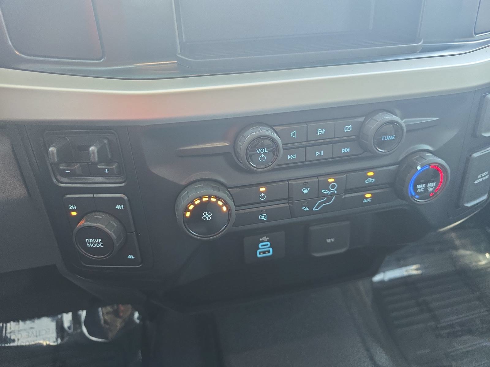 Used 2023 Ford F450 XL AWD/4WD image 23