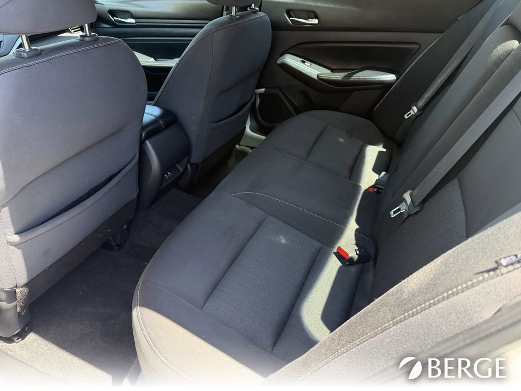 Used 2019 Nissan Altima 2.5 S FWD image 16