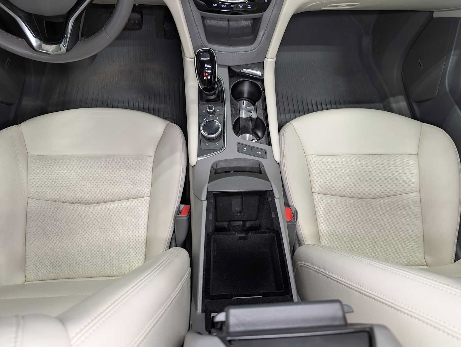 Certified 2024 Cadillac XT6 Premium Luxury w/ Technology Package AWD/4WD image 20