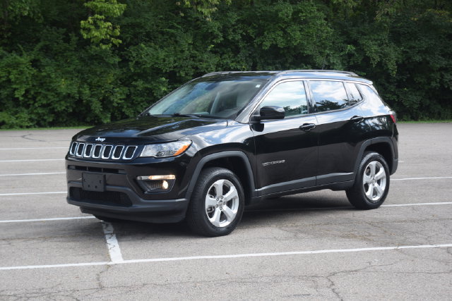 Used 2018 Jeep Compass Latitude w/ Popular Equipment Group AWD/4WD image 21