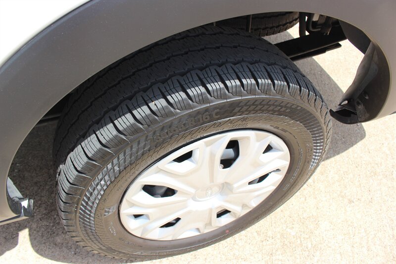 Used 2025 Ford Transit 350 XLT RWD image 32