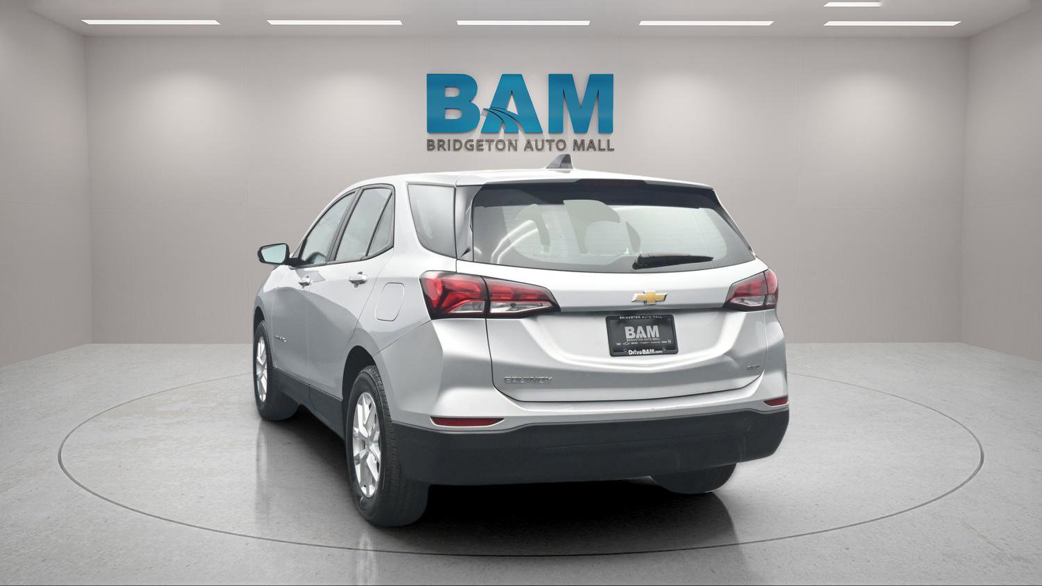 Used 2022 Chevrolet Equinox LS image 29