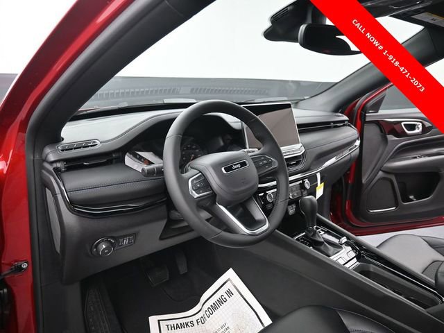 New 2026 Jeep Compass Latitude image 13