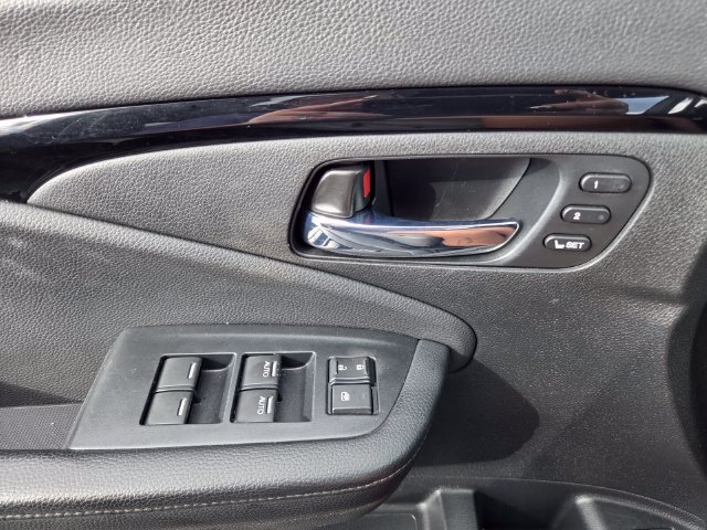 Used 2020 Honda Passport Touring image 27
