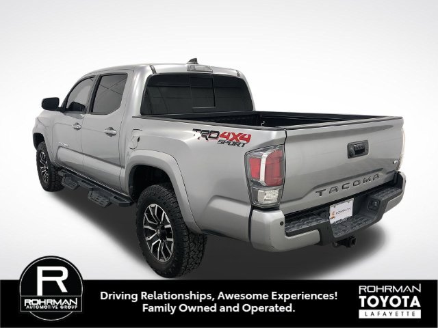 Used 2020 Toyota Tacoma TRD Sport w/ TRD Premium Sport Package AWD/4WD image 5