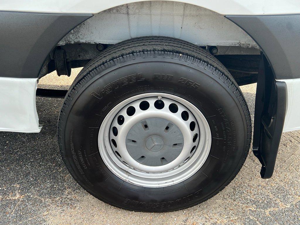 Used 2019 Mercedes-Benz Sprinter 1500 image 9
