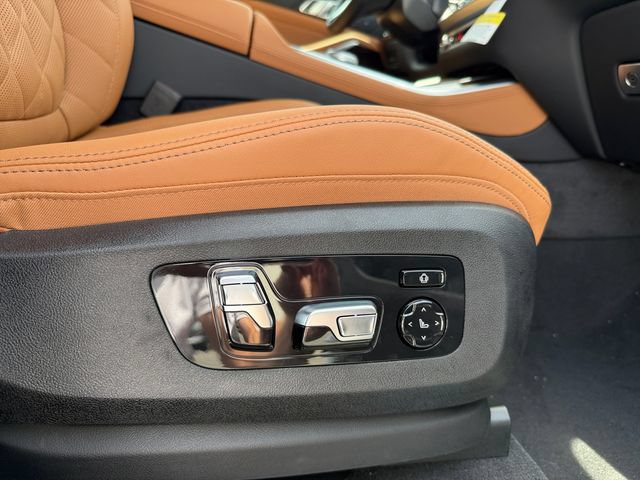 New 2026 BMW X5 xDrive40i w/ Climate Comfort Package AWD/4WD image 17