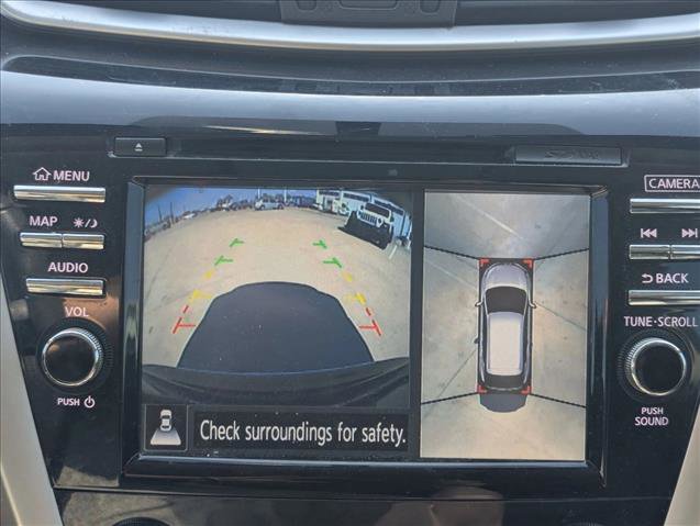 Used 2016 Nissan Murano Platinum w/ Platinum Technology Package FWD image 10