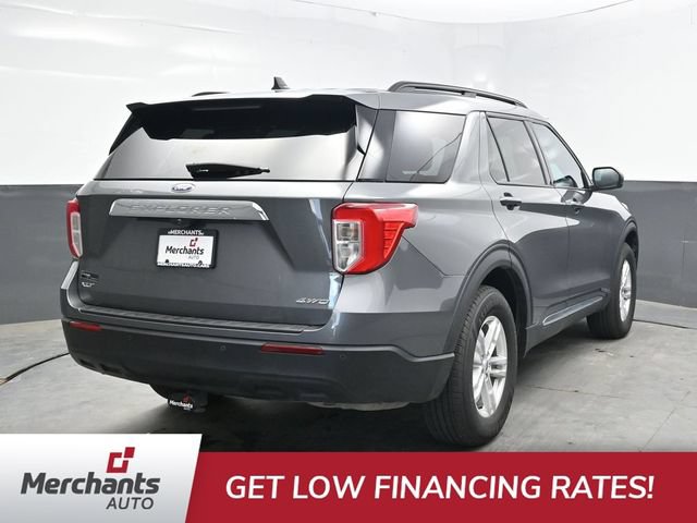 Used 2023 Ford Explorer XLT AWD/4WD image 7