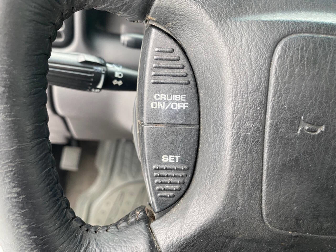 Used 2001 Dodge Ram 1500 Truck SLT image 30