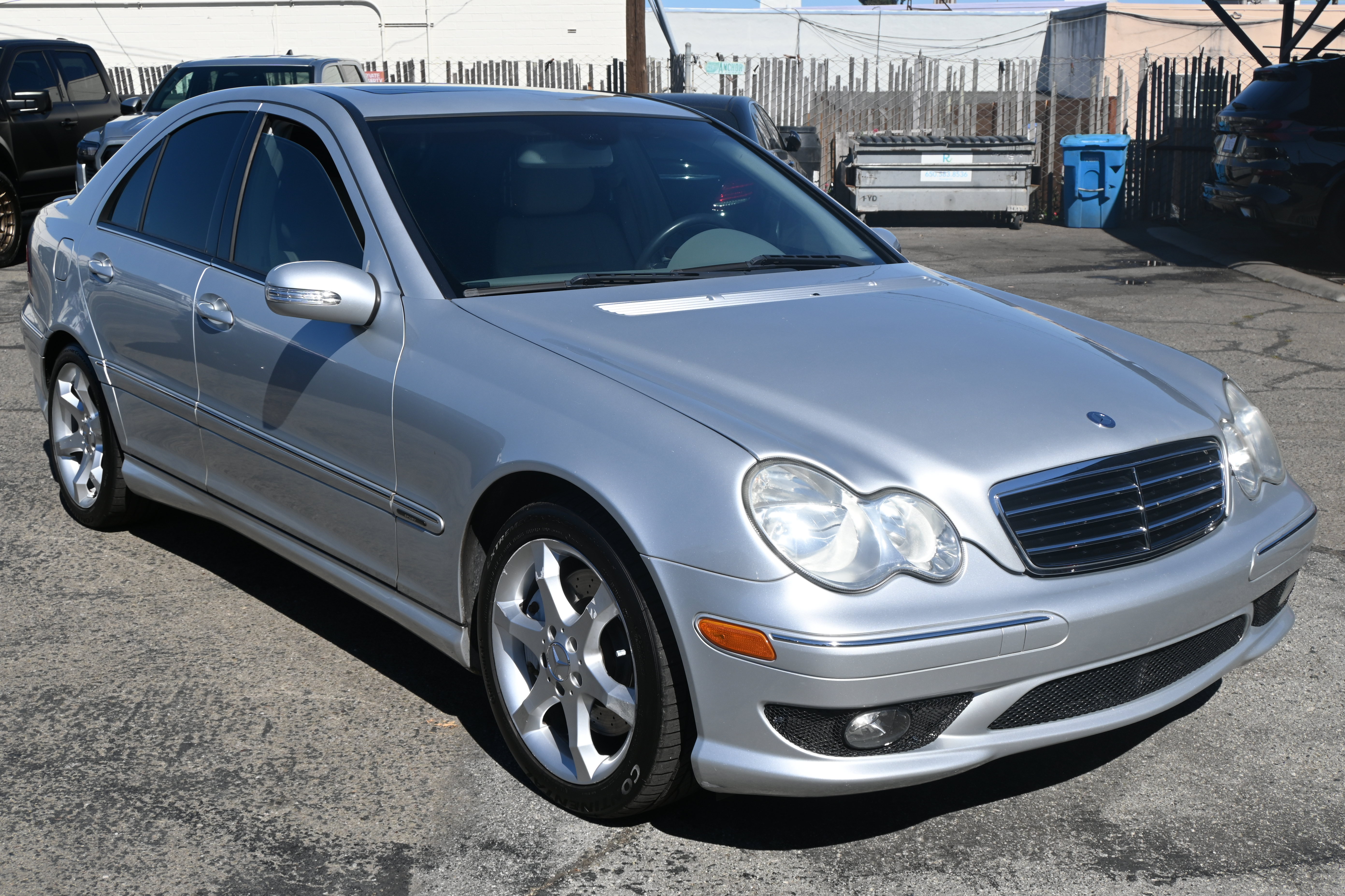 Used 2007 Mercedes-Benz C 230 Sedan image 19