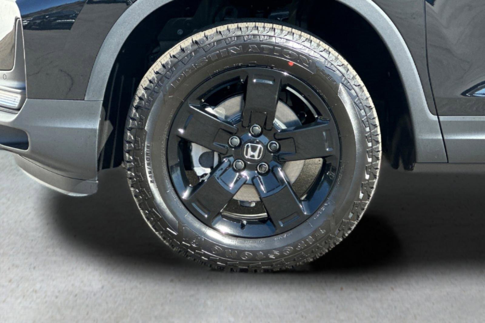New 2026 Honda Ridgeline Black Edition image 31