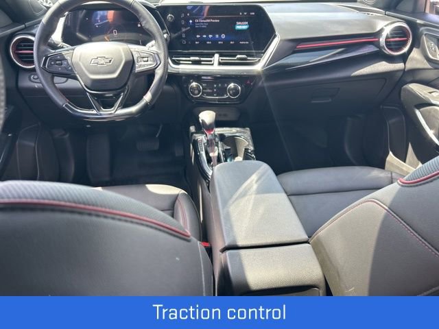 Certified 2025 Chevrolet Trax RS w/ Sunroof Package FWD image 8