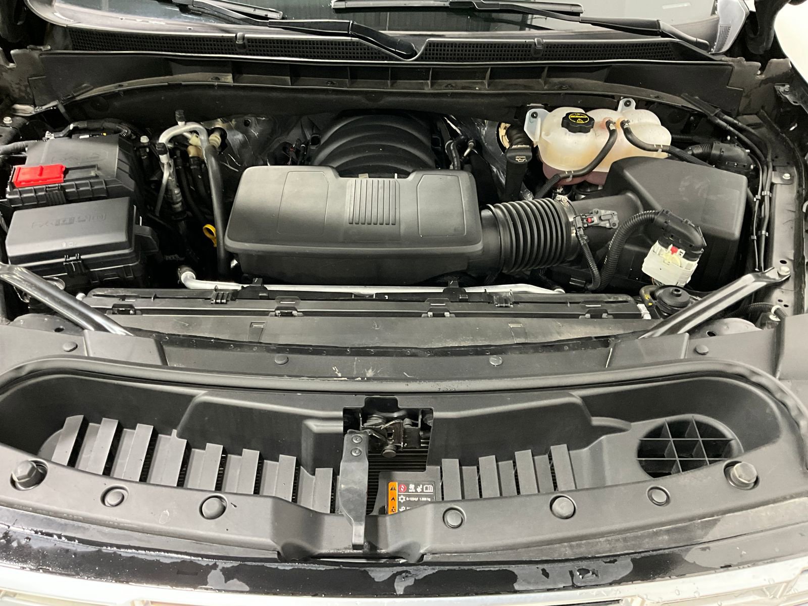 Used 2025 GMC Yukon XL Denali image 12