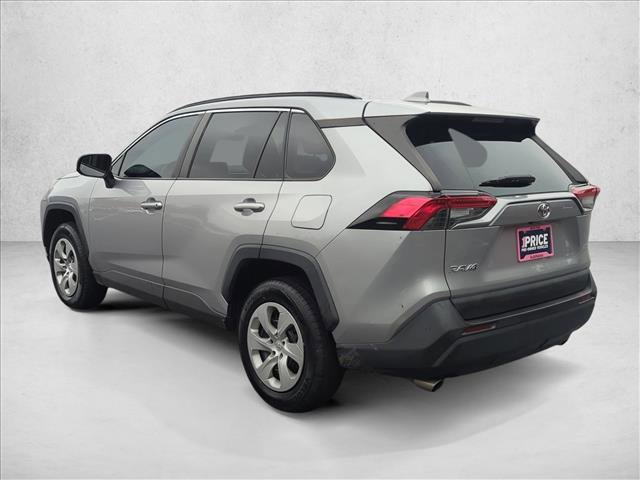 Used 2021 Toyota RAV4 LE image 8