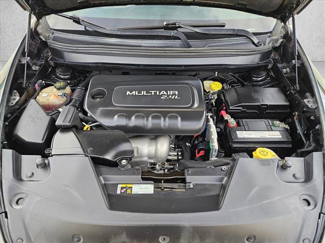 Used 2016 Jeep Cherokee Latitude w/ Safety/Convenience Group image 22