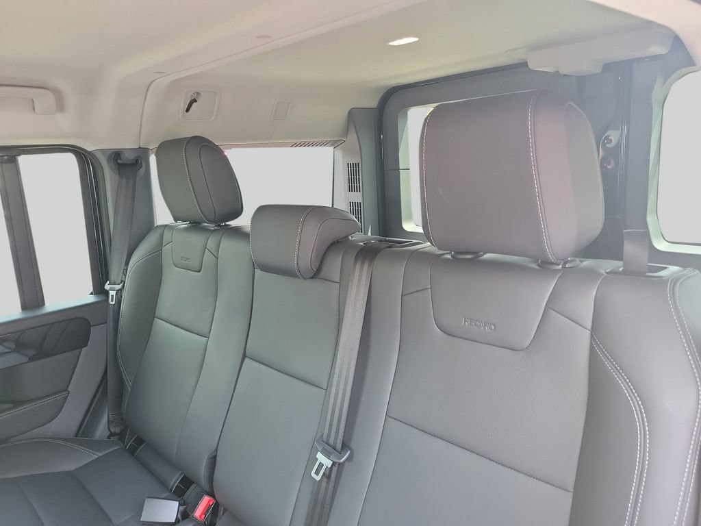 Used 2024 INEOS Grenadier Station Wagon AWD/4WD image 28