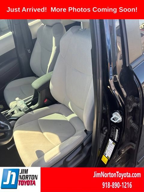 Used 2022 Toyota Corolla Cross LE FWD image 7