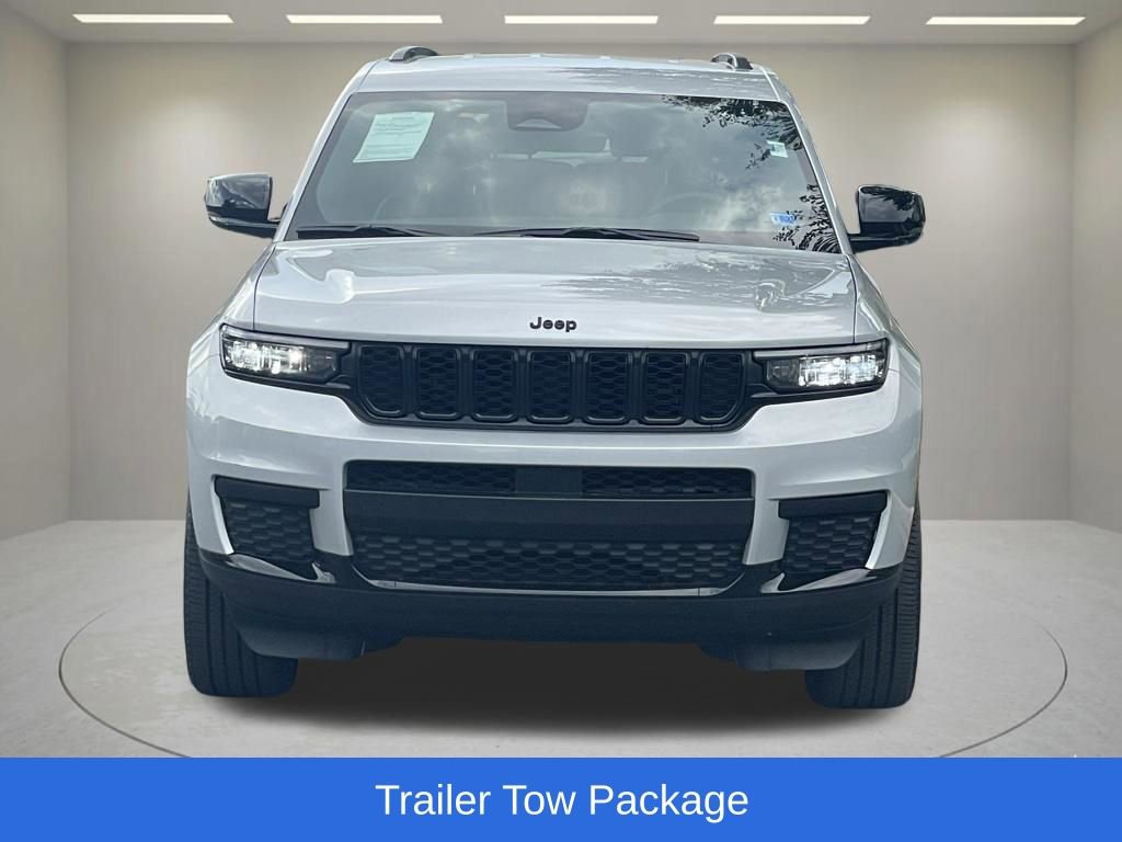 Certified 2025 Jeep Grand Cherokee L Laredo AWD/4WD image 5
